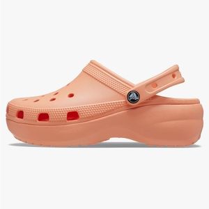 Crocs women classic platform clogs